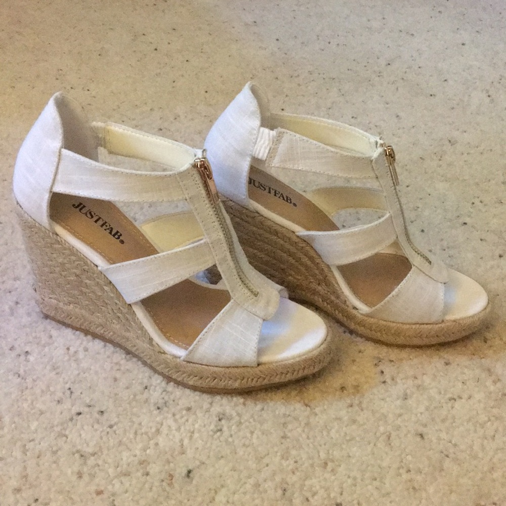 JustFab Wedges, Size: 6.5, Bone White